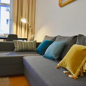 apartment-im-thuringer-hof.find-berlin-hotels.com/